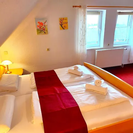 Bluemchen Am Kiesgrube Penzion