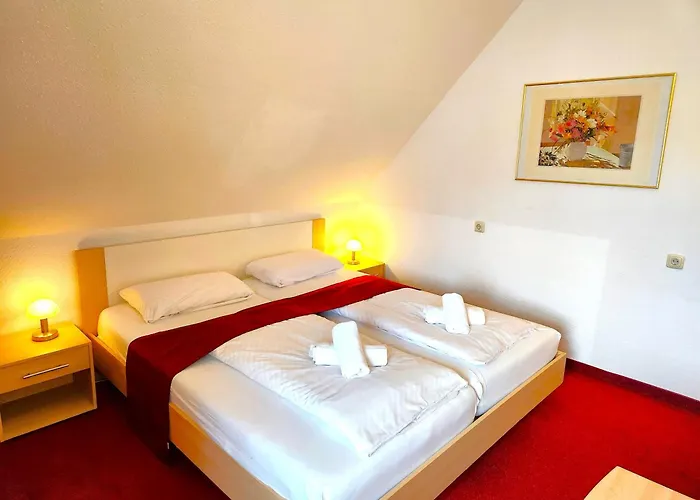 Гостевой дом Bluemchen Am Kiesgrube 3*